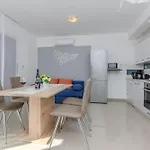 Marovic Apartment *